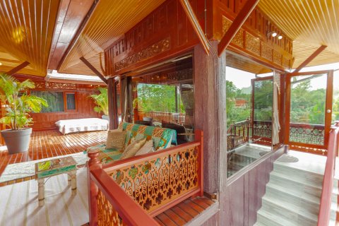 Villa in Rayong, Thailand 9 Schlafzimmer № 138864 - Foto 10