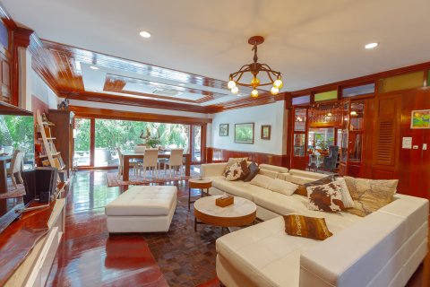Villa in Rayong, Thailand 9 Schlafzimmer № 138864 - Foto 7