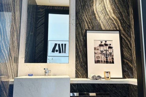Condominio de 3 dormitorios en Bangkok, Tailandia № 180444 - foto 18