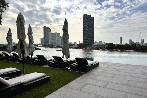 Condominio de 3 dormitorios en Bangkok, Tailandia № 180444 - foto 28