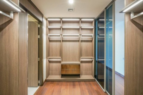 Condominio de 4 dormitorios en Bangkok, Tailandia № 180446 - foto 7