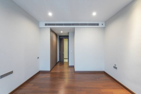 Condominio de 4 dormitorios en Bangkok, Tailandia № 180446 - foto 16