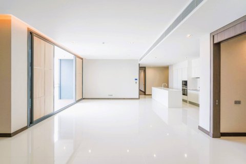 Condominio de 4 dormitorios en Bangkok, Tailandia № 180446 - foto 2