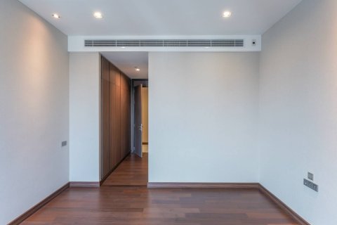 Condominio de 4 dormitorios en Bangkok, Tailandia № 180446 - foto 15