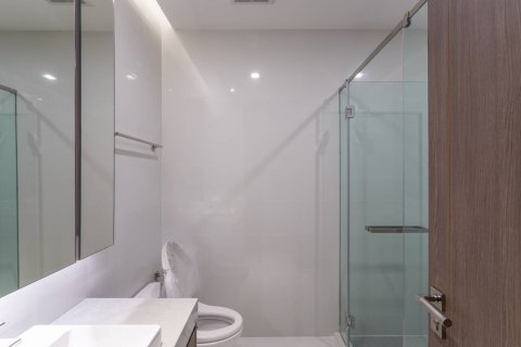 Condominio de 4 dormitorios en Bangkok, Tailandia № 180446 - foto 12