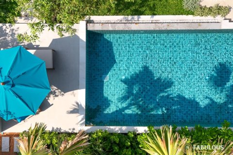 Chalet de 4 dormitorios en Bang Tao, Tailandia № 179228 - foto 5