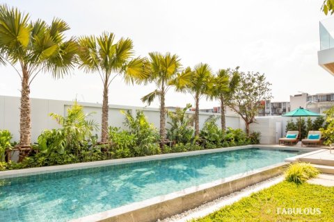 Chalet de 4 dormitorios en Bang Tao, Tailandia № 179228 - foto 17