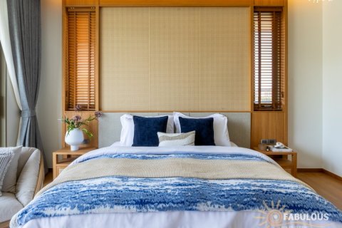Chalet de 4 dormitorios en Bang Tao, Tailandia № 179228 - foto 27