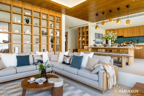 Chalet de 4 dormitorios en Bang Tao, Tailandia № 179228 - foto 4