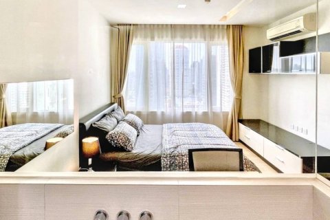 Condominio de 1 dormitorio en Khlong Toei, Bangkok, Tailandia № 119029 - foto 6