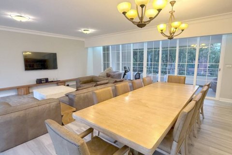 Condominio de 4 dormitorios en Hua Hin, Tailandia № 119027 - foto 4