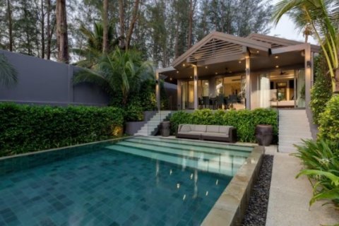 Chalet de 4 dormitorios en Phang Nga, Tailandia № 191174 - foto 6