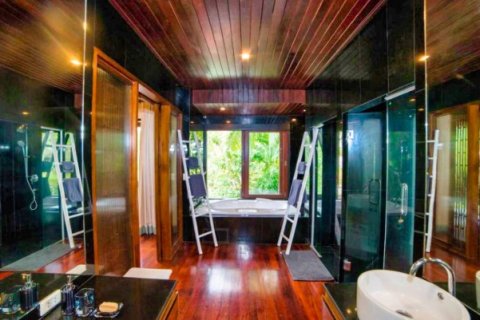 Chalet de 5 dormitorios en Surin Beach, Tailandia № 191170 - foto 20