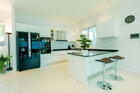 Chalet de 2 dormitorios en Hua Hin, Tailandia № 166490 - foto 25