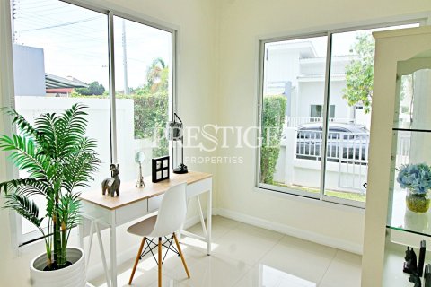 Maison à Pattaya, Thaïlande 23 chambres № 198647 - photo 7