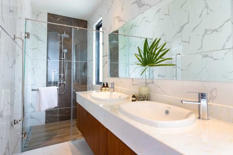 Chalet de 3 dormitorios en Hua Hin, Tailandia № 166604 - foto 7