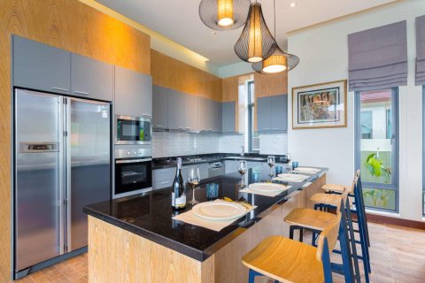 Chalet de 3 dormitorios en Hua Hin, Tailandia № 166604 - foto 13