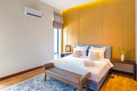 Chalet de 3 dormitorios en Hua Hin, Tailandia № 166604 - foto 30