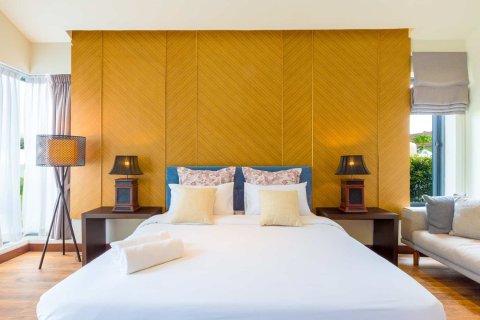 Chalet de 3 dormitorios en Hua Hin, Tailandia № 166604 - foto 6