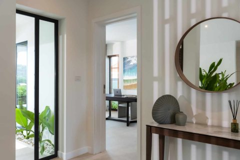 Chalet de 3 dormitorios en Hua Hin, Tailandia № 166607 - foto 14