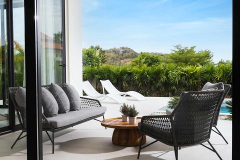 Chalet de 3 dormitorios en Hua Hin, Tailandia № 166607 - foto 18