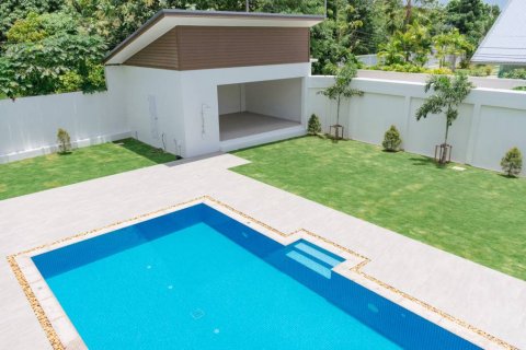 Casa de 3 dormitorios en Hua Hin, Tailandia № 135180 - foto 4