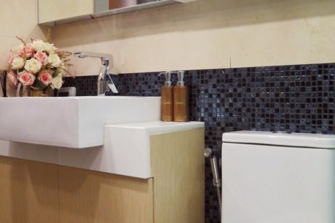 Condominio de 1 dormitorio en Pattaya, Tailandia № 204139 - foto 8