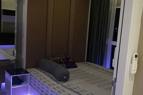 Condominio de 1 dormitorio en Jomtien Beach, Pattaya, Tailandia № 204143 - foto 11