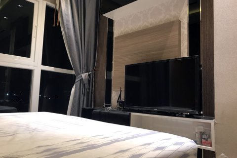Condominio de 1 dormitorio en Jomtien Beach, Pattaya, Tailandia № 204143 - foto 14