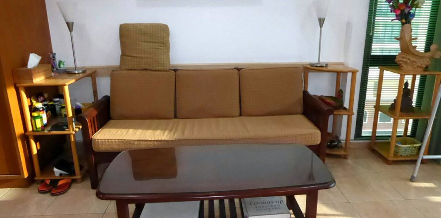 Estudio en el condominio en Pattaya, Tailandia № 204144
