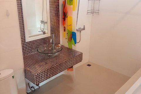 Condominio de 1 dormitorio en Pattaya, Tailandia № 204142 - foto 5