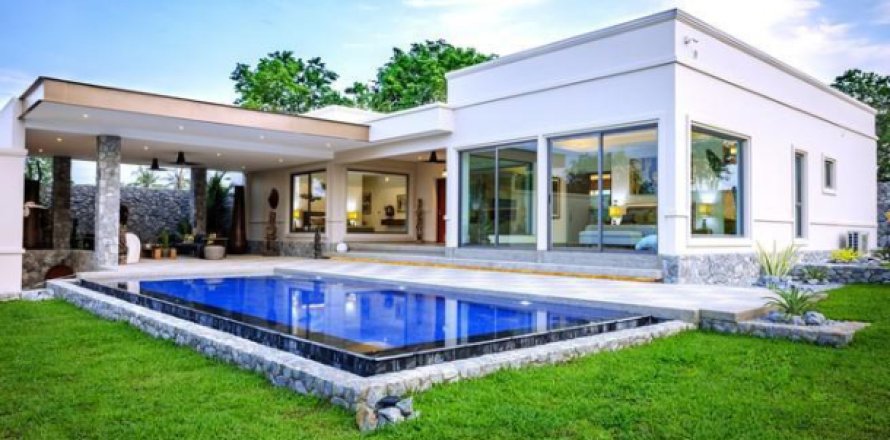 Chalet de 3 dormitorios en Pattaya, Tailandia № 202885