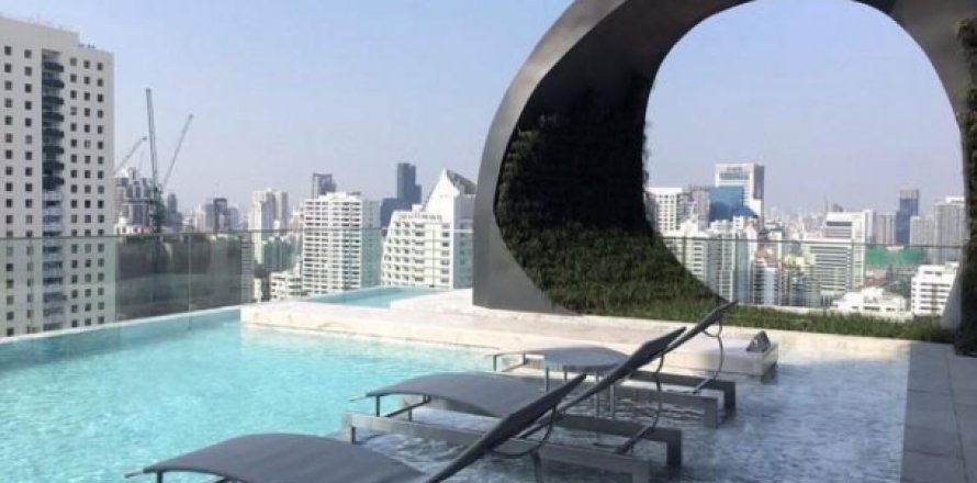 Apartamento de 2 dormitorios en Bangkok, Tailandia № 202890