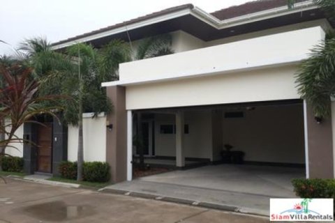 Chalet de 4 dormitorios en Jomtien Beach, Pattaya, Tailandia № 202886