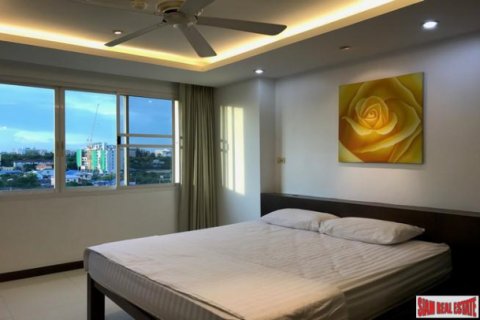 Apartamento de 2 dormitorios en Pattaya, Tailandia № 202887 - foto 4