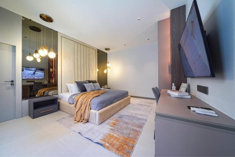Casa de 5 dormitorios en Pattaya, Tailandia № 157717 - foto 10