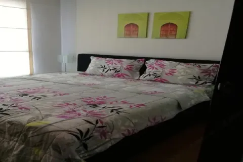 Eigentumswohnung in Bangkok, Thailand, 1 Schlafzimmer  № 157721 - Foto 2