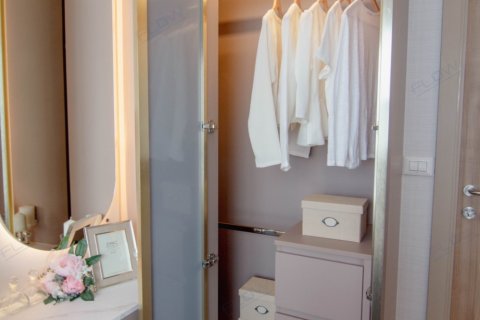 Condominio de 1 dormitorio en Bangkok, Tailandia № 157719 - foto 3