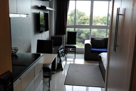 Studio dans le Condo à Pattaya, Thaïlande  № 204324