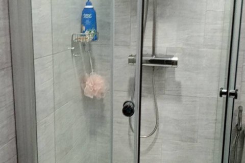 Condominio de 1 dormitorio en Pattaya, Tailandia № 204321 - foto 6