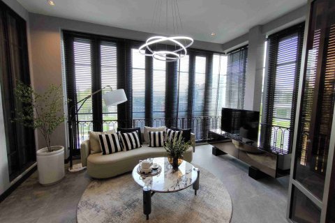 Casa de 5 dormitorios en Bangkok, Tailandia № 183962 - foto 12