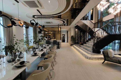 Casa de 6 dormitorios en Bangkok, Tailandia № 183963 - foto 5