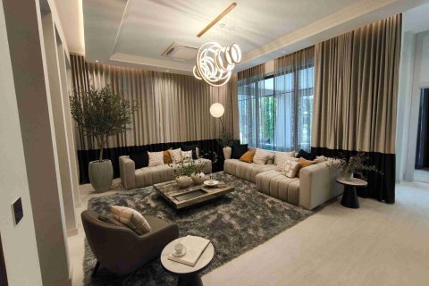Casa de 6 dormitorios en Bangkok, Tailandia № 183963 - foto 6