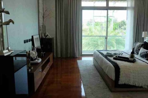 Haus in Bangkok, Thailand 5 Schlafzimmer № 183958 - Foto 17