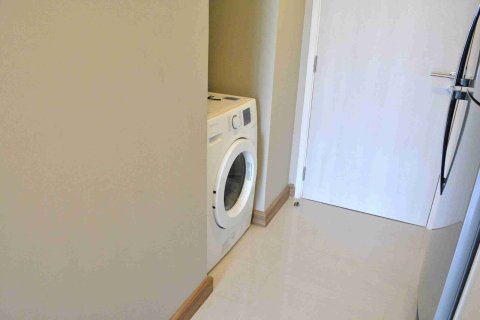 Condominio de 2 dormitorios en Bangkok, Tailandia № 183961 - foto 21