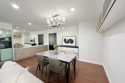 Condominio de 3 dormitorios en Bangkok, Tailandia № 172990 - foto 3
