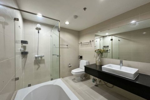 Condominio de 3 dormitorios en Bangkok, Tailandia № 172990 - foto 9