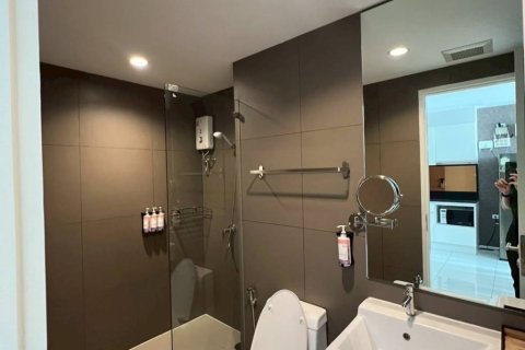 Condominio de 2 dormitorios en Bangkok, Tailandia № 172995 - foto 8