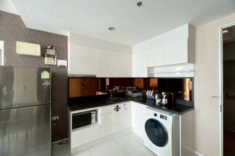 Condominio de 2 dormitorios en Bangkok, Tailandia № 172995 - foto 2