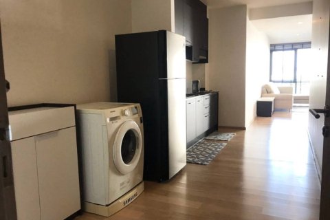 Condominio de 1 dormitorio en Bangkok, Tailandia № 172993 - foto 2